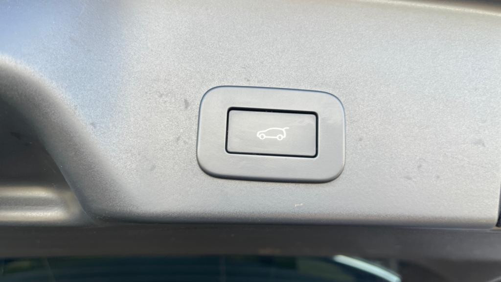 Nouvelle LAND ROVER RANGE ROVER EVOQUE 1.5 P300e - BVA  SE