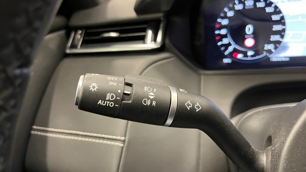 Nouvelle LAND ROVER RANGE ROVER VELAR 2.0 P400e - BVA  R-Dynamic SE PHASE 2