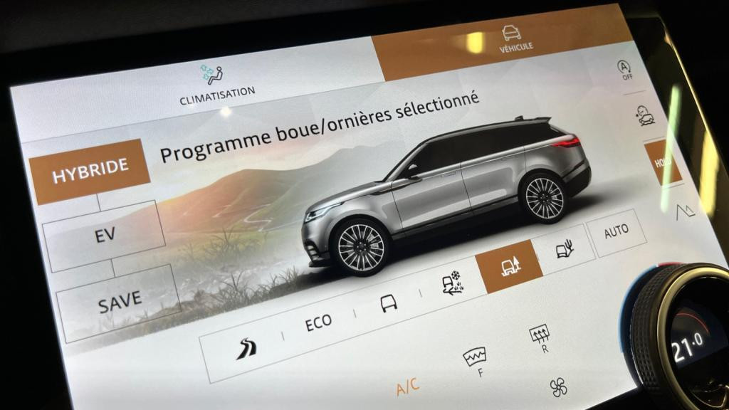 Nouvelle LAND ROVER RANGE ROVER VELAR 2.0 P400e - BVA  R-Dynamic SE PHASE 2
