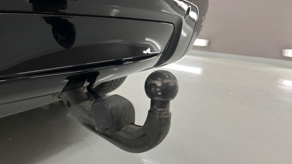 Nouvelle LAND ROVER RANGE ROVER VELAR 2.0 P400e - BVA  R-Dynamic SE PHASE 2