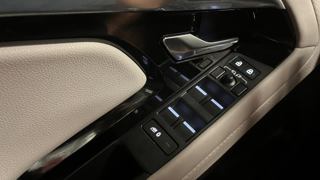 Nouvelle LAND ROVER RANGE ROVER EVOQUE 1.5 P300e - BVA  R-Dynamic S