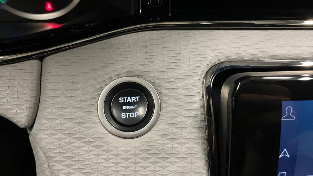 Nouvelle LAND ROVER RANGE ROVER EVOQUE 1.5 P300e - BVA  R-Dynamic S