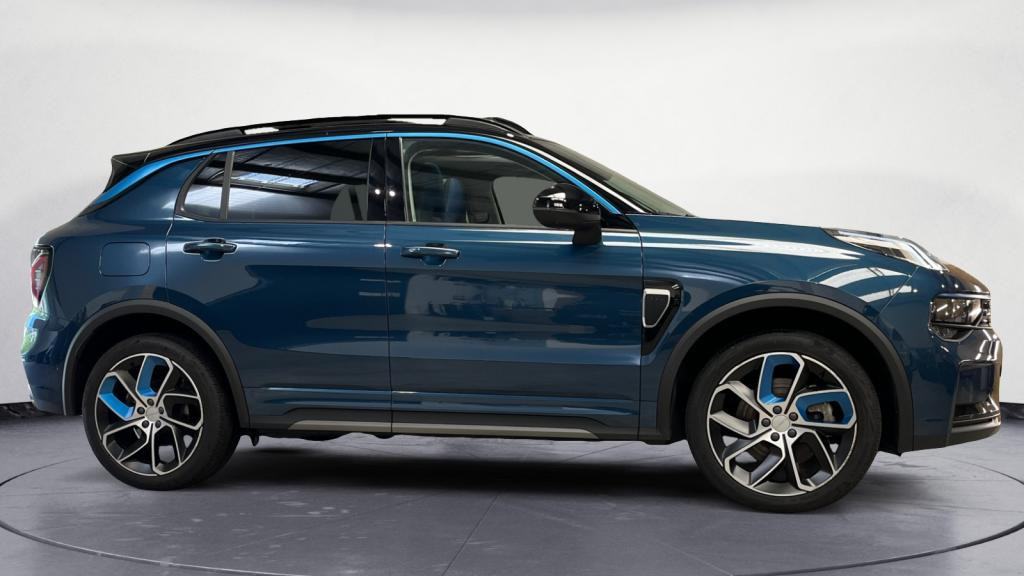LYNK & CO 01  PHEV 1.5 - 261 - DCTH 7  SUV 