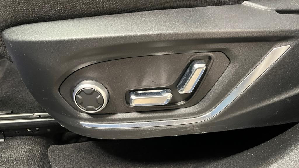 LYNK & CO 01  PHEV 1.5 - 261 - DCTH 7  SUV 