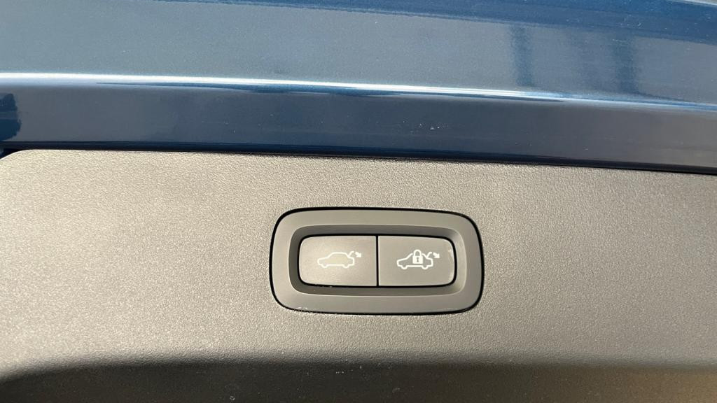 LYNK & CO 01  PHEV 1.5 - 261 - DCTH 7  SUV 