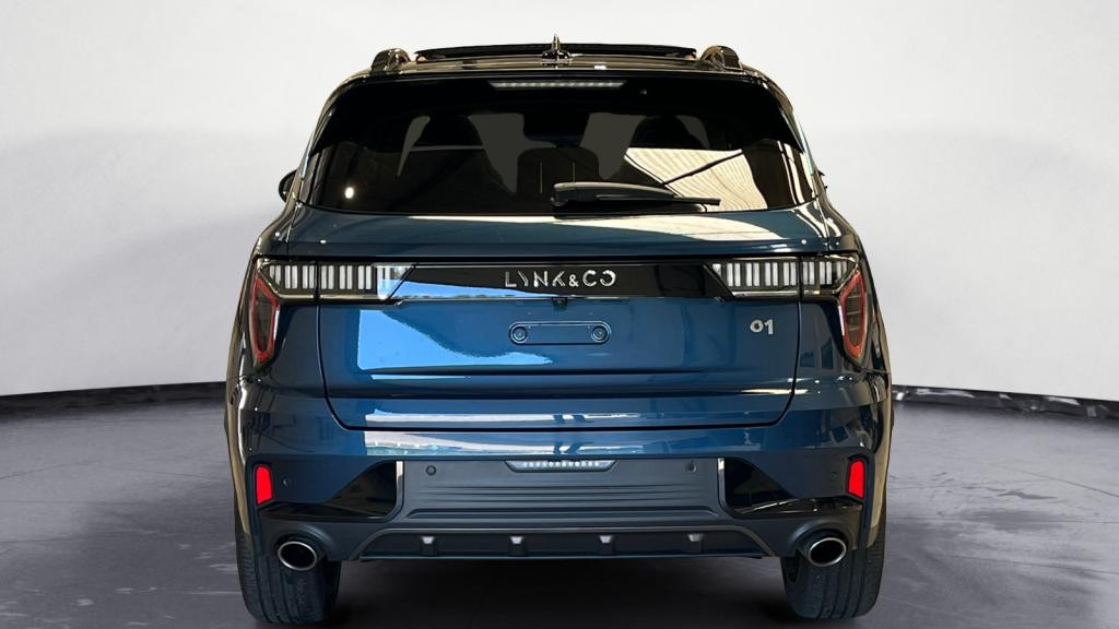 LYNK & CO 01  PHEV 1.5 - 261 - DCTH 7  SUV 