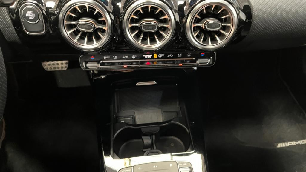 Nouvelle MERCEDES CLA SHOOTING BRAKE 250 e + Hybrid EQ Power - 8G-DCT  AMG Line PHASE 2 SHOOTING BRAKE