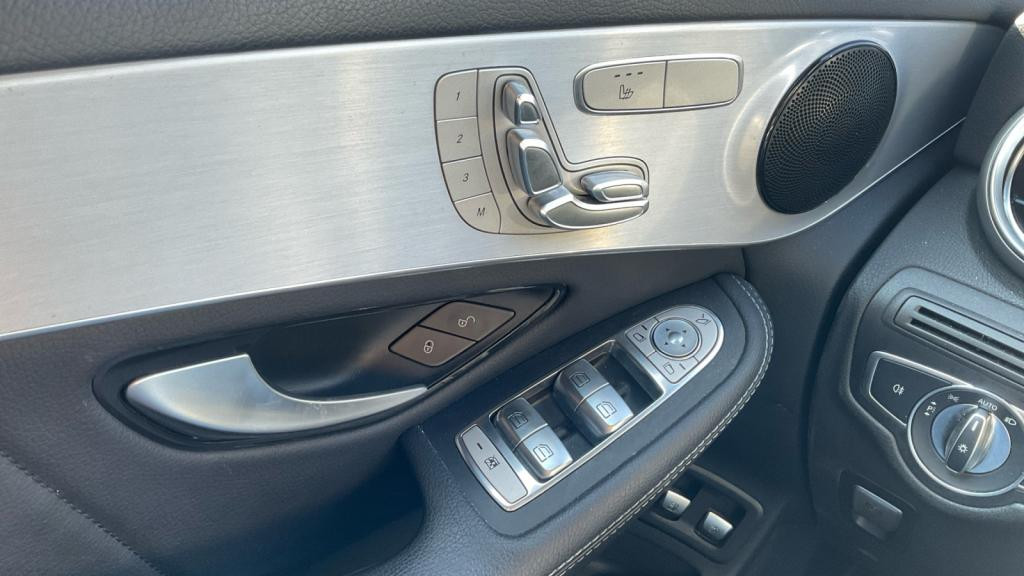 Nouvelle MERCEDES GLC 300 e - 9G-Tronic  - BM X254 AMG Line 4-Matic 