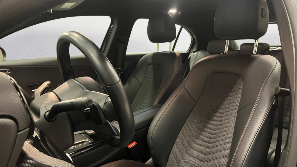 MERCEDES CLASSE A A 200 - 7G-DCT  BERLINE 5P - BM 177 Business Line