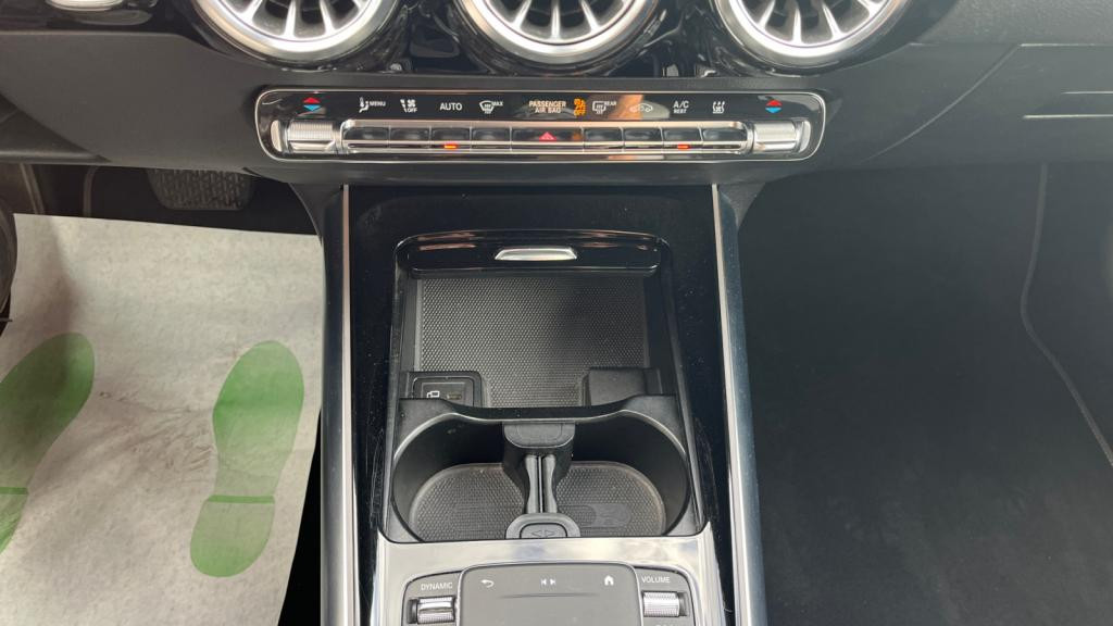 Nouvelle MERCEDES GLA 250 e + Hybrid EQ Power - 8G-DCT - BM H247 Business Line 