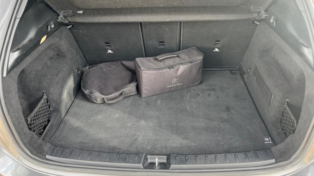 Nouvelle MERCEDES GLA 250 e + Hybrid EQ Power - 8G-DCT - BM H247 Business Line 