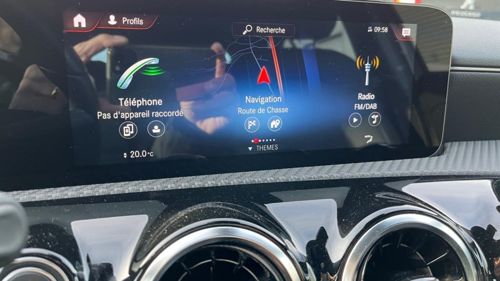 MERCEDES CLASSE A 250 e 8G-DCT Business Line - Digital Cockpit 10.25\'