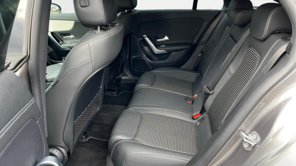 MERCEDES CLA SHOOTING BRAKE 200 d 8G-DCT Progressive Line - Pack Premium - Pack Sport Black