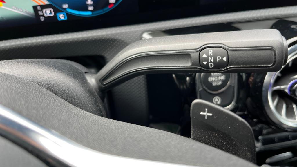 MERCEDES CLA SHOOTING BRAKE 200 d 8G-DCT Progressive Line - Pack Premium - Pack Sport Black