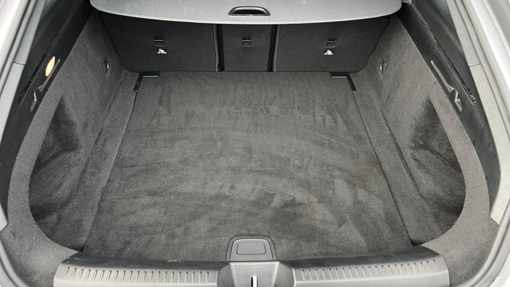 MERCEDES CLA SHOOTING BRAKE 200 d 8G-DCT Progressive Line - Pack Premium - Pack Sport Black