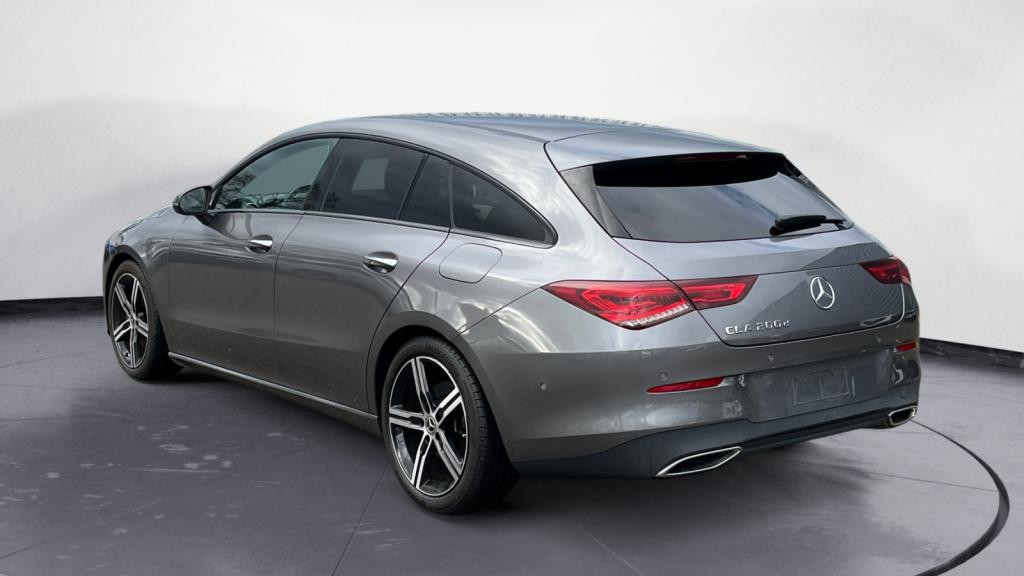 MERCEDES CLA SHOOTING BRAKE 200 d 8G-DCT Progressive Line - Pack Premium - Pack Sport Black