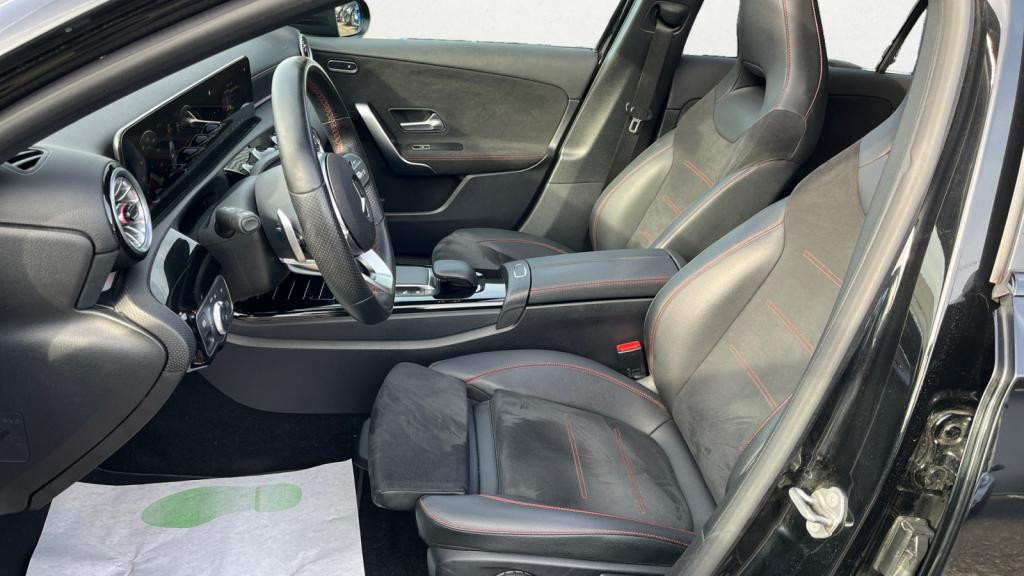 MERCEDES CLASSE A 180 d - 8G-DCT BERLINE 5P - BM 177 AMG Line