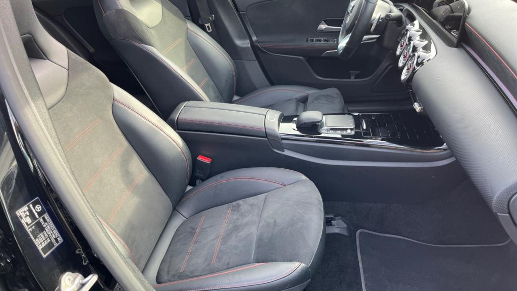 MERCEDES CLASSE A 180 d - 8G-DCT BERLINE 5P - BM 177 AMG Line