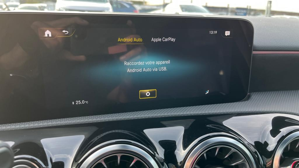 MERCEDES CLASSE A 180 d - 8G-DCT BERLINE 5P - BM 177 AMG Line