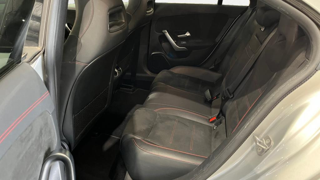 MERCEDES CLA 250 e + Hybrid 8G-DCT AMG Line - Charge 11KW - Smartphone Interface