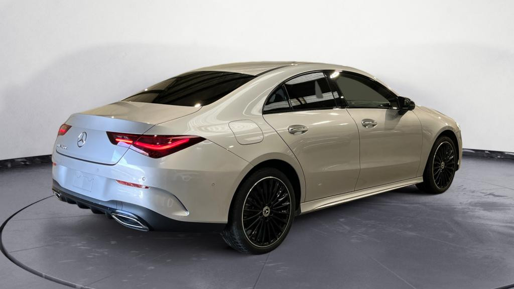 MERCEDES CLA 250 e + Hybrid 8G-DCT AMG Line - Charge 11KW - Smartphone Interface