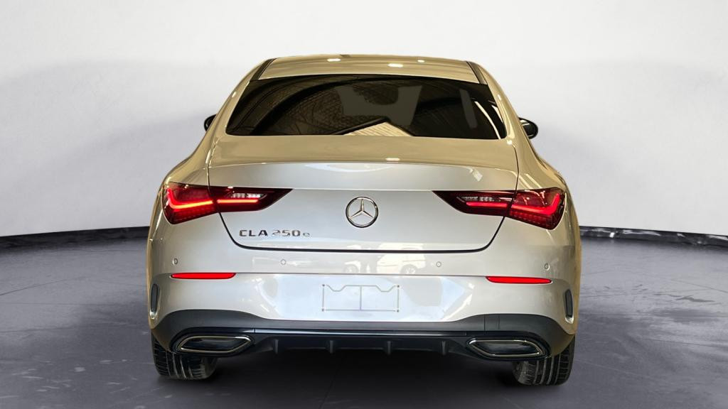 MERCEDES CLA 250 e + Hybrid 8G-DCT AMG Line - Charge 11KW - Smartphone Interface