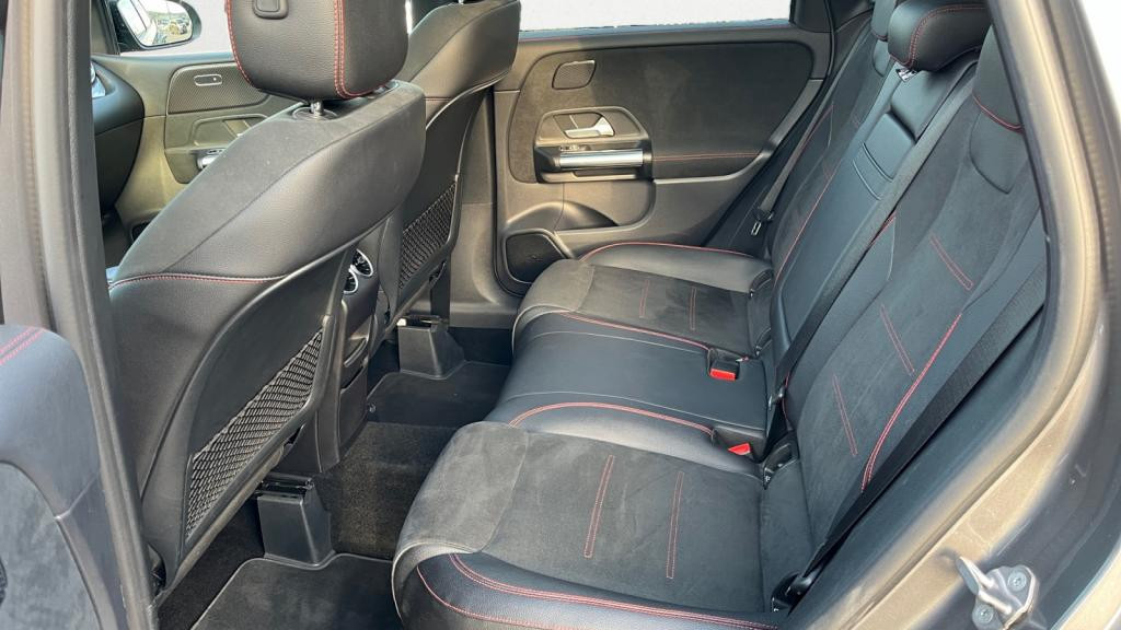 MERCEDES CLASSE B 200 7G-DCT AMG Line - Pack Premium Plus