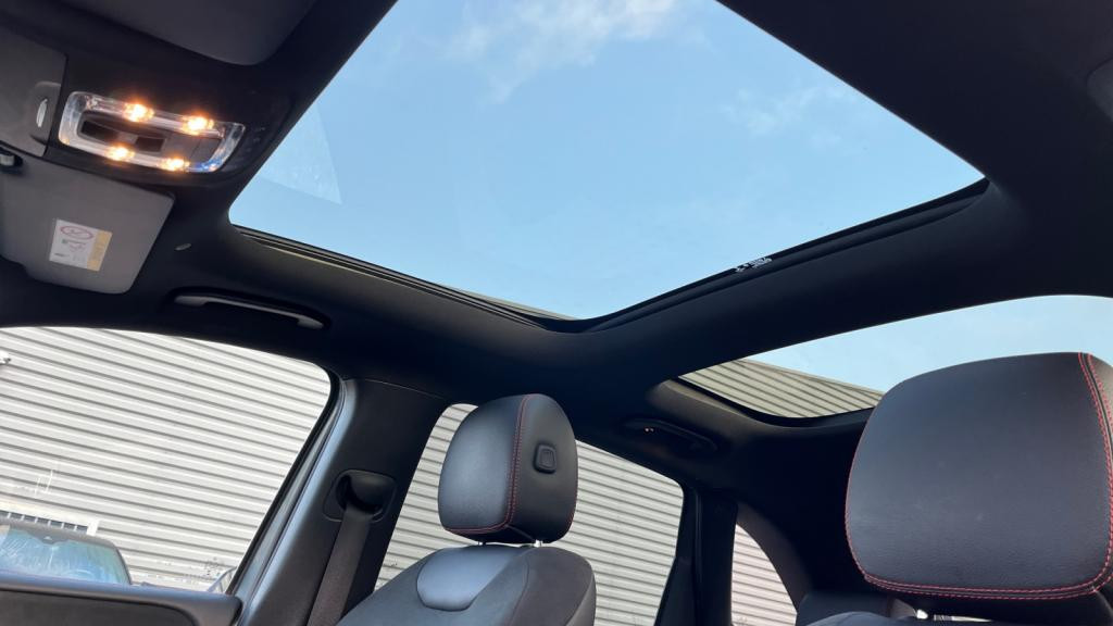 MERCEDES CLASSE B 200 7G-DCT AMG Line - Pack Premium Plus