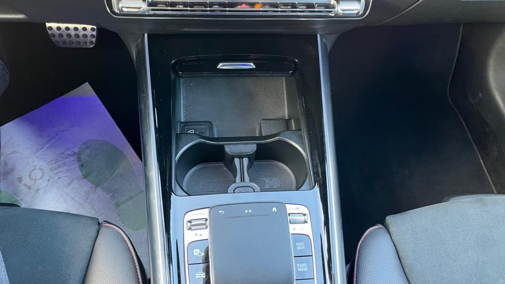 MERCEDES CLASSE B 200 7G-DCT AMG Line - Pack Premium Plus