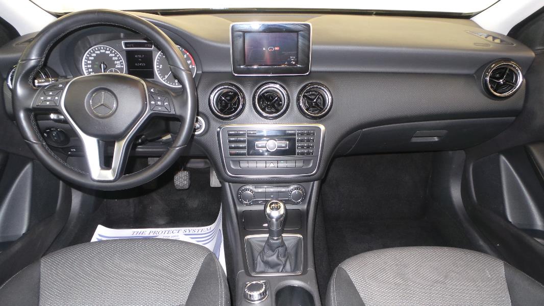 MERCEDES CLASSE A (W176) 180 CDI INTUITION