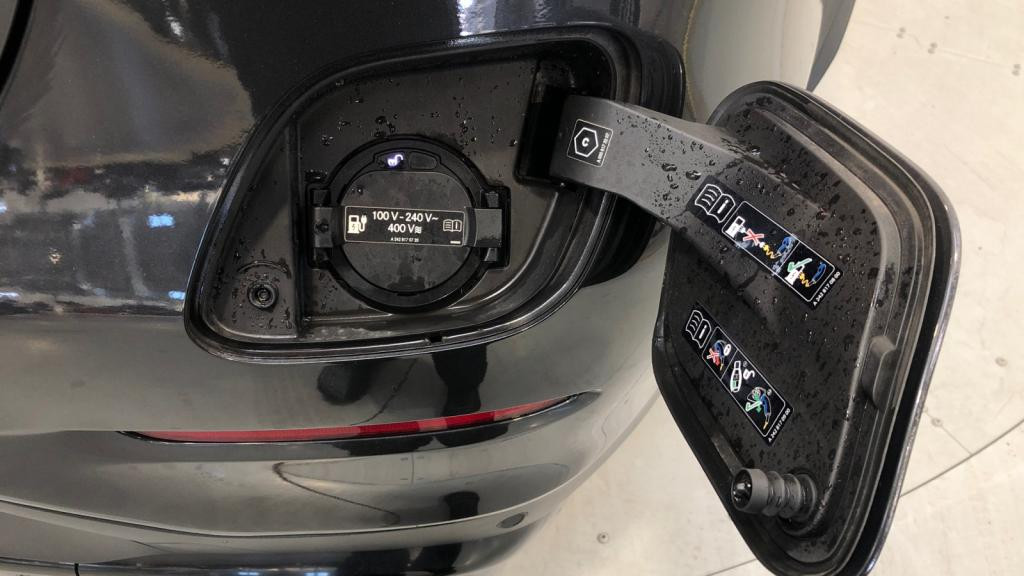 MERCEDES GLC COUPE 300 de + Hybrid EQ Power - 9G-Tronic - BM C253 AMG Line 4-Matic COUPE