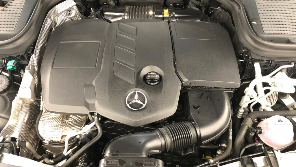 MERCEDES GLC COUPE 300 de + Hybrid EQ Power - 9G-Tronic - BM C253 AMG Line 4-Matic COUPE