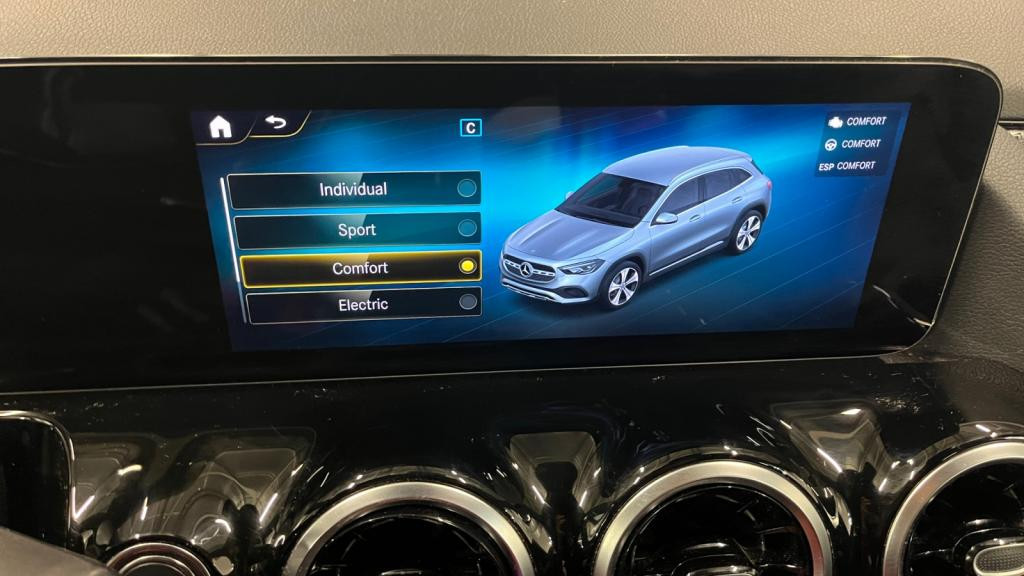 Nouvelle MERCEDES GLA 250 e + Hybrid EQ Power - 8G-DCT  - BM H247 AMG Line