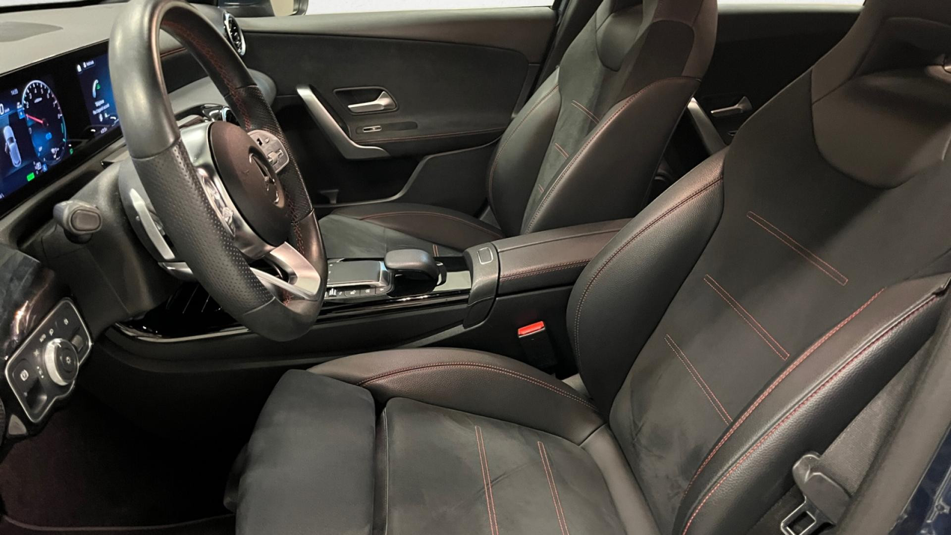 MERCEDES CLASSE A 250 e - 8G-DCT  BERLINE 5P - BM 177 AMG Line