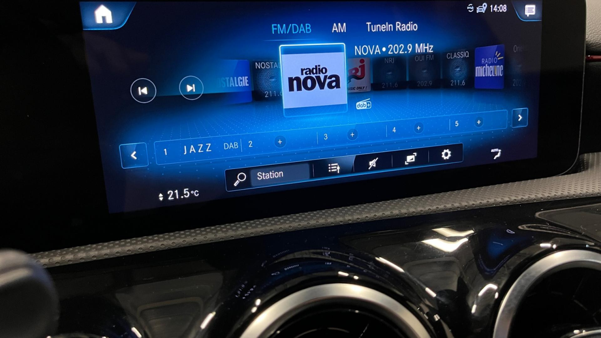 MERCEDES CLASSE A 250 e - 8G-DCT  BERLINE 5P - BM 177 AMG Line