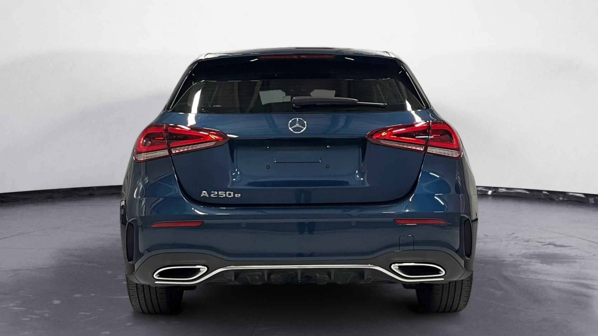 MERCEDES CLASSE A 250 e - 8G-DCT  BERLINE 5P - BM 177 AMG Line