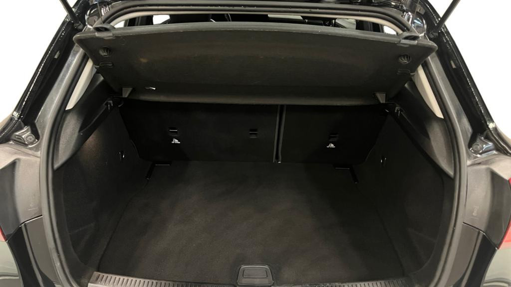 MERCEDES CLASSE A A 160  BERLINE 5P - BM 177 Business Line