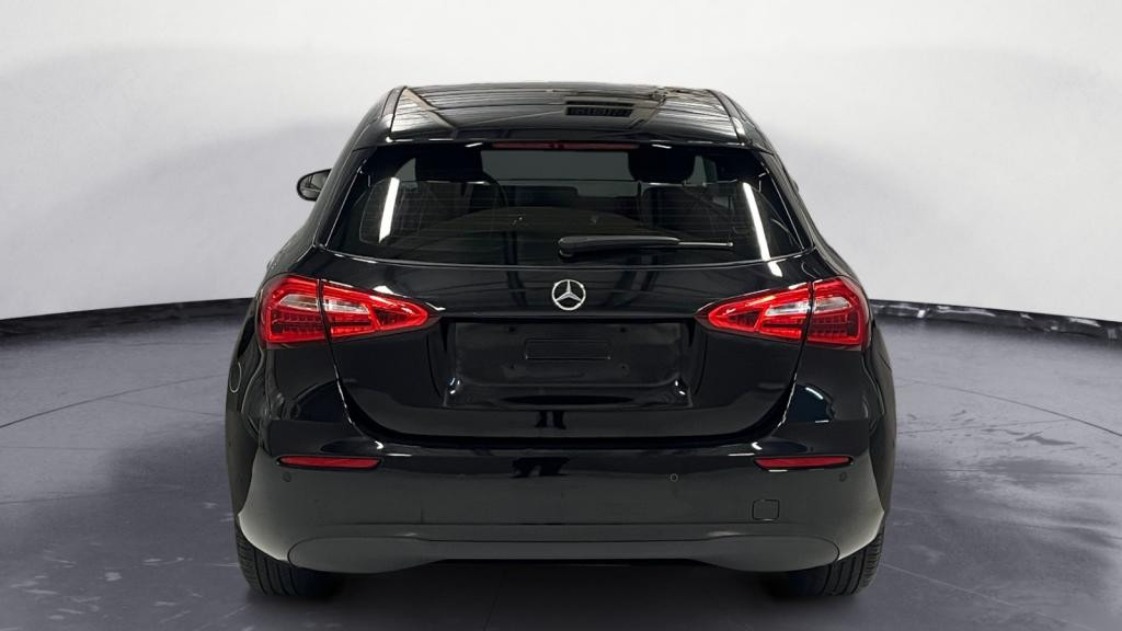 MERCEDES CLASSE A A 160  BERLINE 5P - BM 177 Business Line