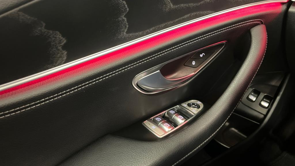 MERCEDES CLASSE E E 300 + Hybrid EQ Power - 9G-Tronic  BERLINE - BM 213 AMG Line