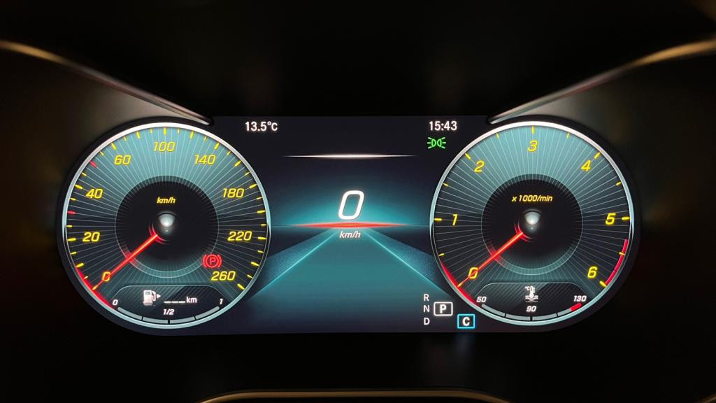 MERCEDES GLC COUPE 220 d - 9G-Tronic AMG