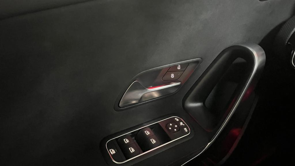 Nouvelle MERCEDES CLASSE A A 200 d - 8G-DCT  BERLINE 5P - BM 177 AMG Line PHASE 2