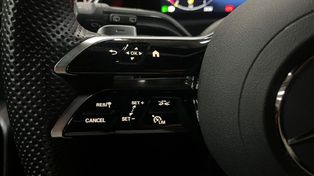 Nouvelle MERCEDES CLASSE A A 200 d - 8G-DCT  BERLINE 5P - BM 177 AMG Line PHASE 2