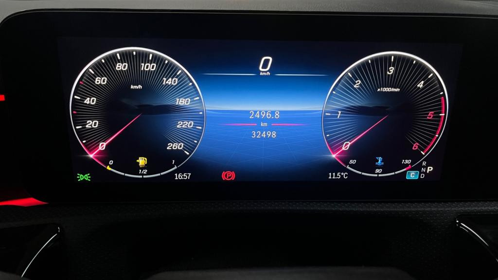 Nouvelle MERCEDES CLASSE A A 200 d - 8G-DCT  BERLINE 5P - BM 177 AMG Line PHASE 2