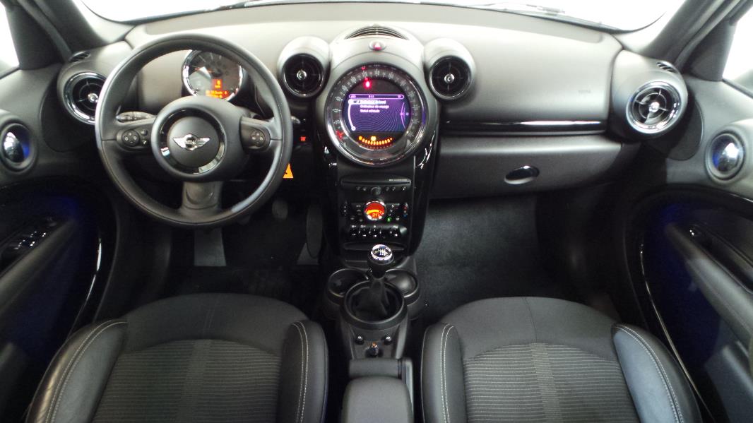 MINI COUNTRYMAN COOPER D ALL4 PACK CHILI