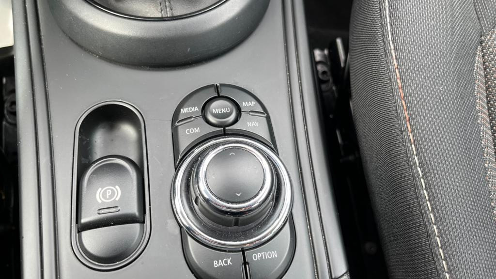 MINI COUNTRYMAN 2.0 D - 150 - BVA  F60 LCI BERLINE Cooper D Business Design PHASE 2