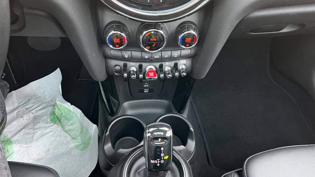 MINI MINI 1.5i - 102 - BVR  F56 LCI COUPE One Edition Camden PHASE 3