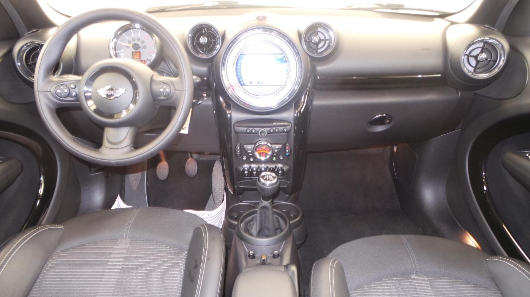 MINI COUNTRYMAN COOPER D ALL4 PACK CHILI