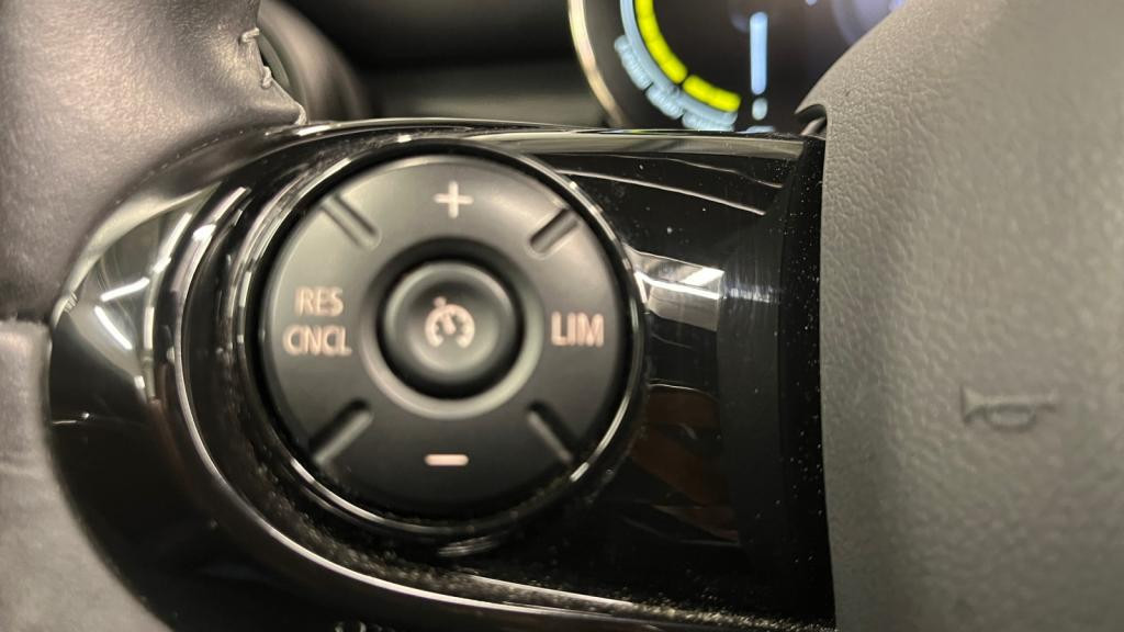 MINI MINI Electric - 184  F56 LCI Cooper SE Yours PHASE 2