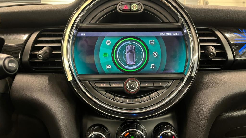 MINI MINI Electric - 184  F56 LCI Cooper SE Yours PHASE 2