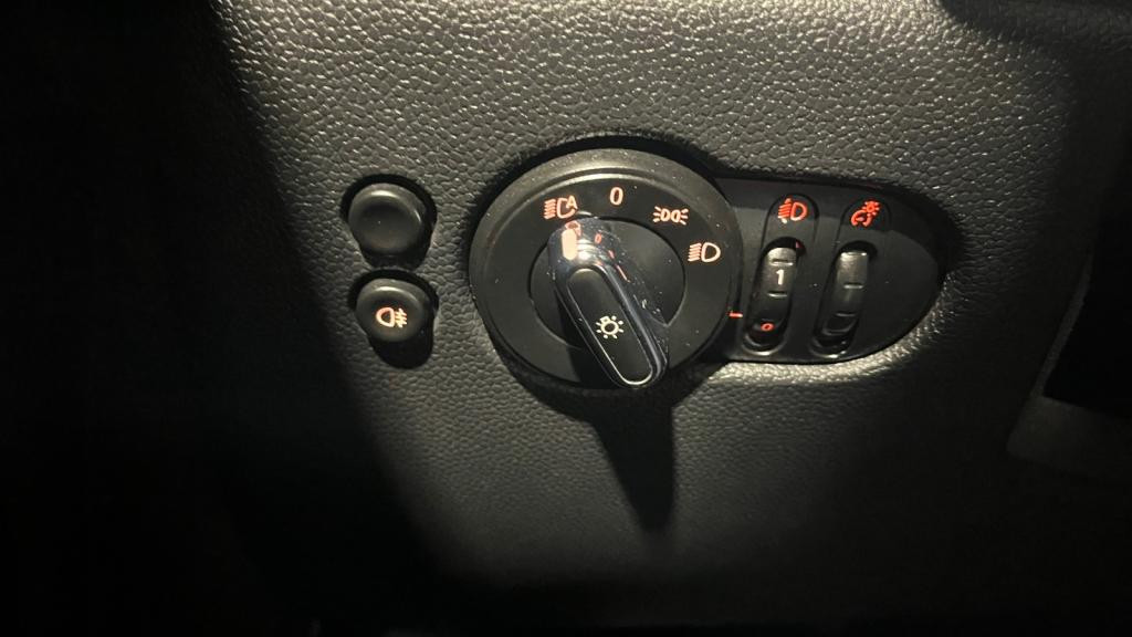 Nouvelle MINI CABRIO 1.5i - 136 - BVR  F57 LCI CABRIOLET Cooper Edition Premium Plus PHASE 3